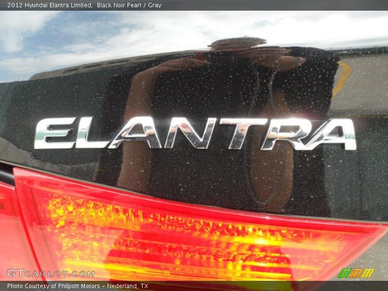 Black Noir Pearl / Gray 2012 Hyundai Elantra Limited