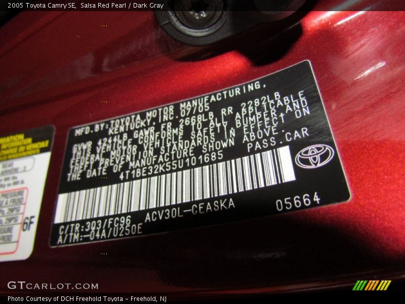 Salsa Red Pearl / Dark Gray 2005 Toyota Camry SE