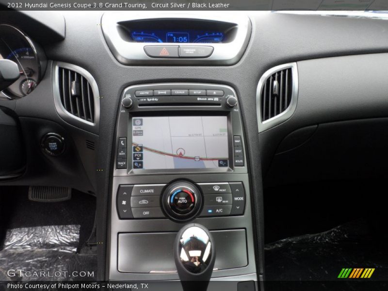 Controls of 2012 Genesis Coupe 3.8 Grand Touring