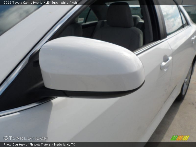 Super White / Ash 2012 Toyota Camry Hybrid XLE