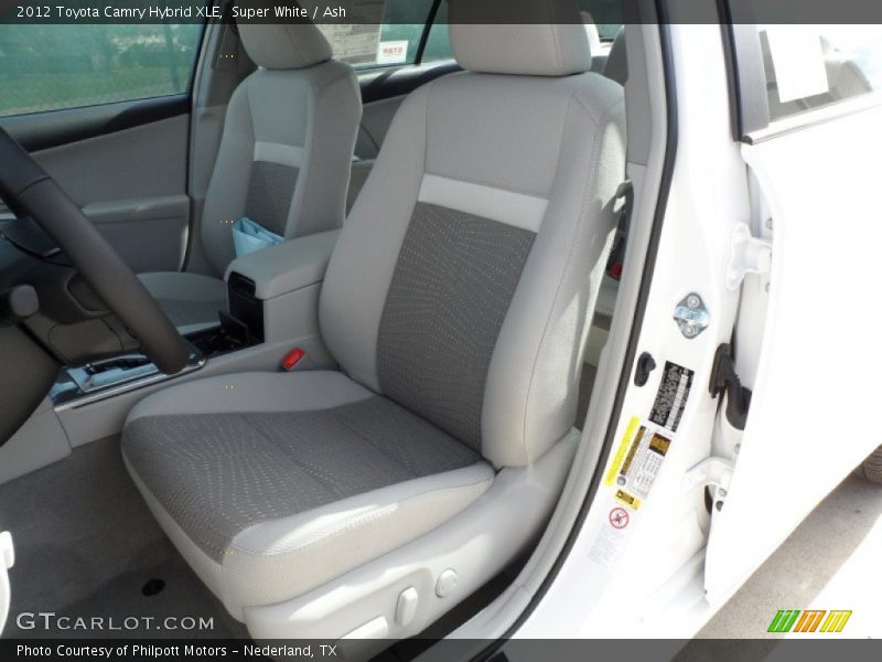 Super White / Ash 2012 Toyota Camry Hybrid XLE