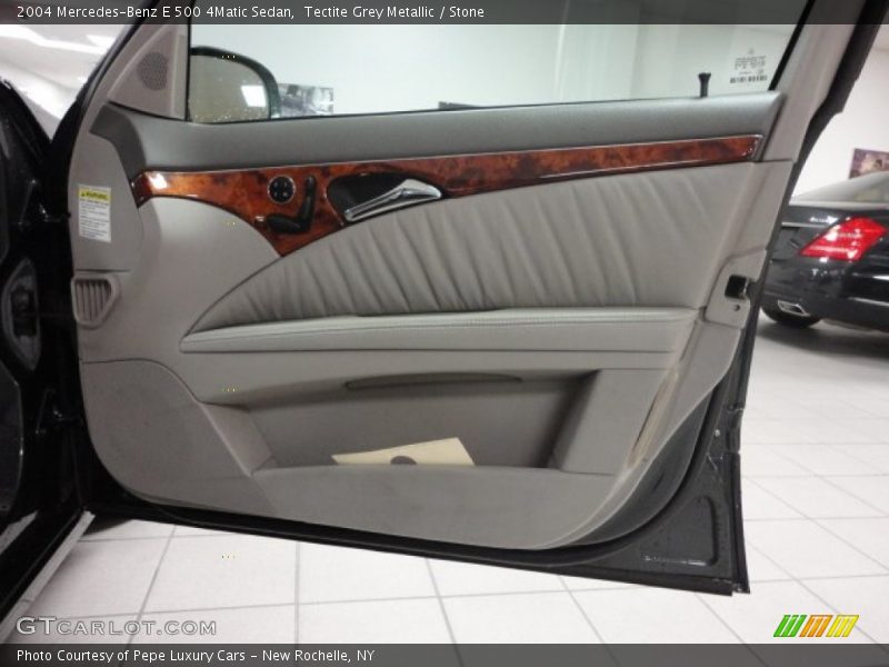 Tectite Grey Metallic / Stone 2004 Mercedes-Benz E 500 4Matic Sedan
