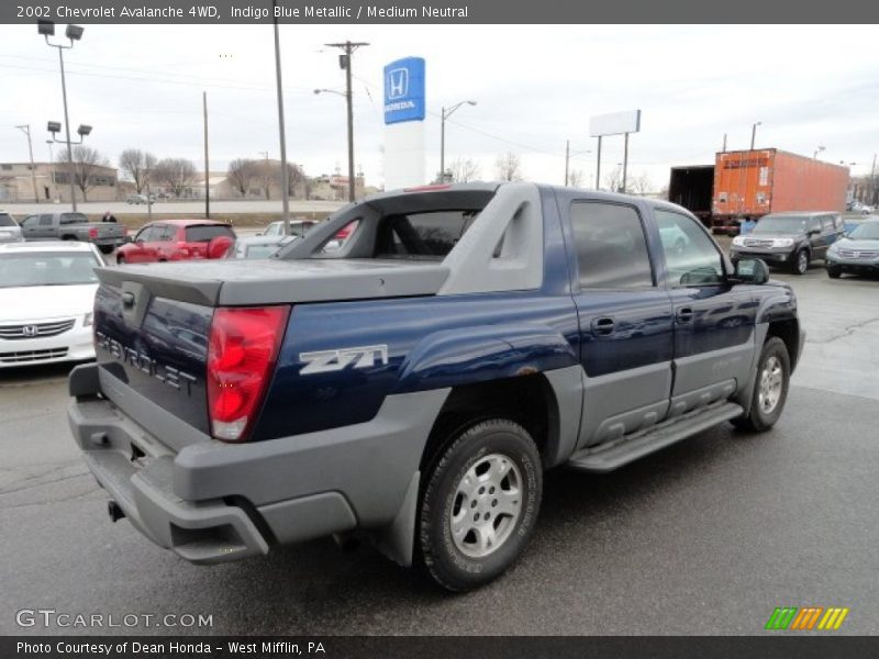 Indigo Blue Metallic / Medium Neutral 2002 Chevrolet Avalanche 4WD