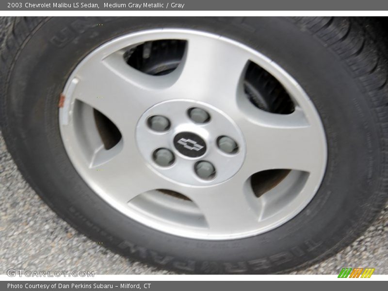 Medium Gray Metallic / Gray 2003 Chevrolet Malibu LS Sedan