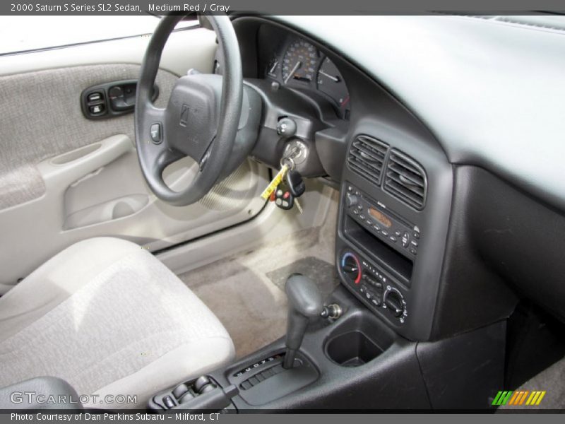 Medium Red / Gray 2000 Saturn S Series SL2 Sedan