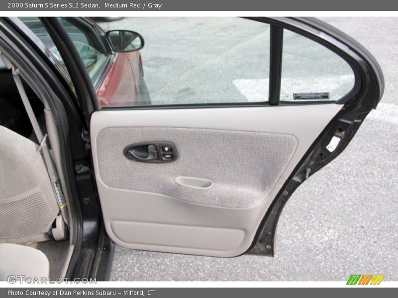 Medium Red / Gray 2000 Saturn S Series SL2 Sedan