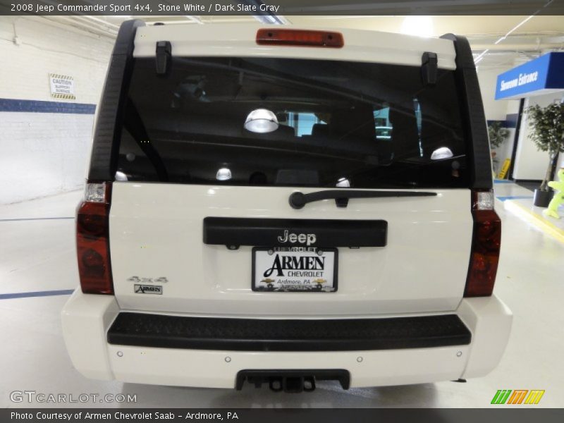 Stone White / Dark Slate Gray 2008 Jeep Commander Sport 4x4