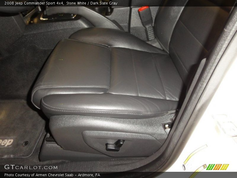 Stone White / Dark Slate Gray 2008 Jeep Commander Sport 4x4