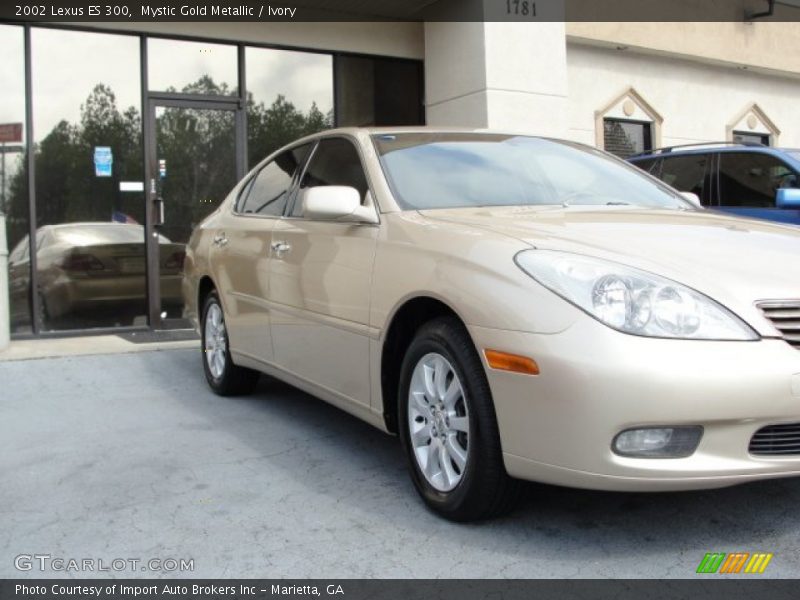 Mystic Gold Metallic / Ivory 2002 Lexus ES 300