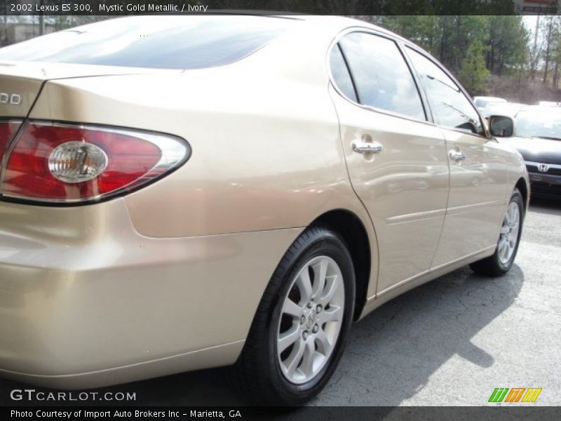 Mystic Gold Metallic / Ivory 2002 Lexus ES 300