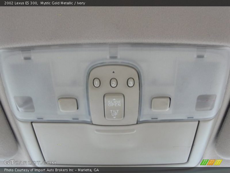Mystic Gold Metallic / Ivory 2002 Lexus ES 300