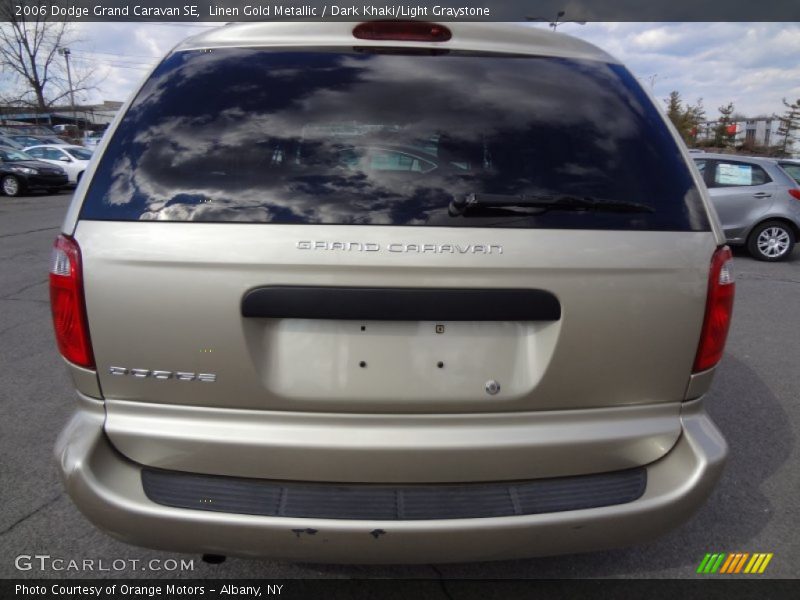 Linen Gold Metallic / Dark Khaki/Light Graystone 2006 Dodge Grand Caravan SE