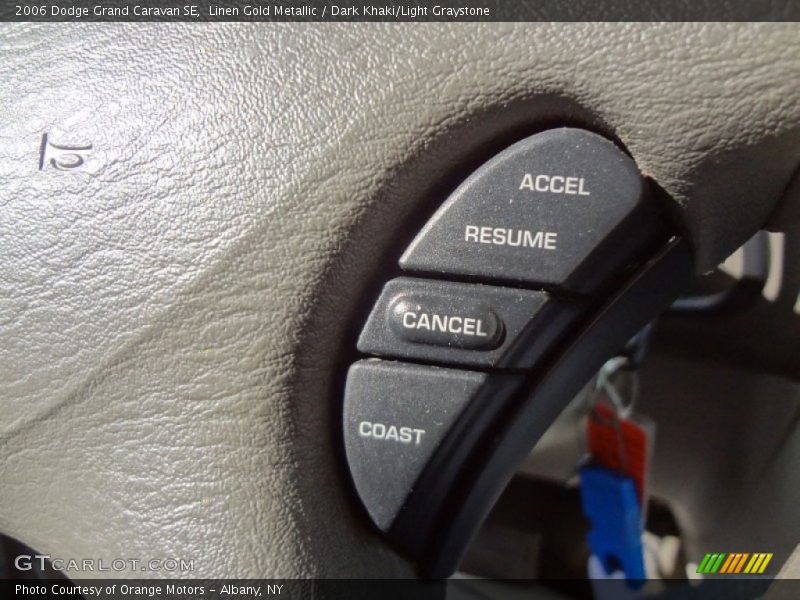 Linen Gold Metallic / Dark Khaki/Light Graystone 2006 Dodge Grand Caravan SE