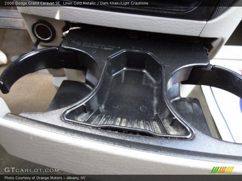 Linen Gold Metallic / Dark Khaki/Light Graystone 2006 Dodge Grand Caravan SE