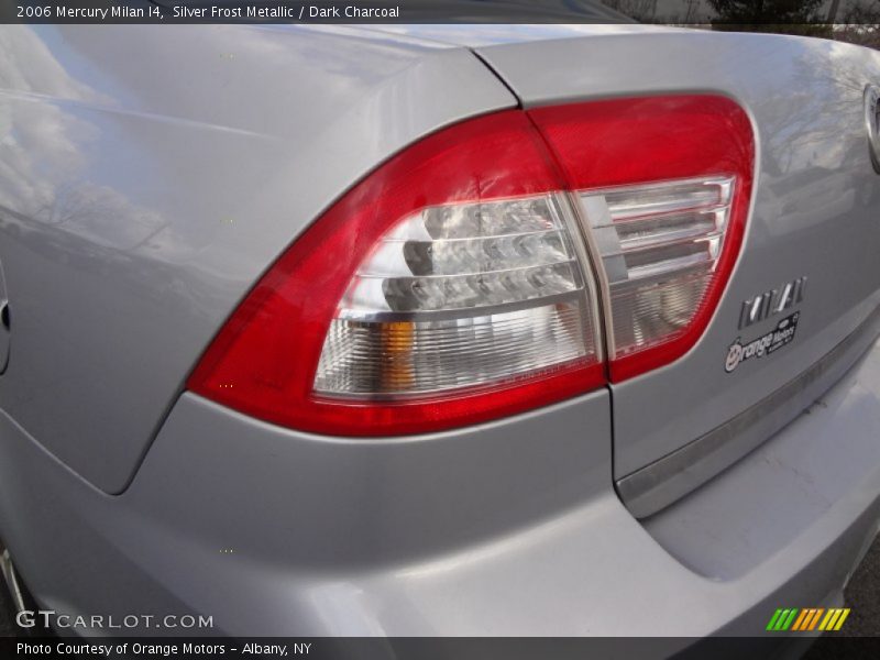 Silver Frost Metallic / Dark Charcoal 2006 Mercury Milan I4