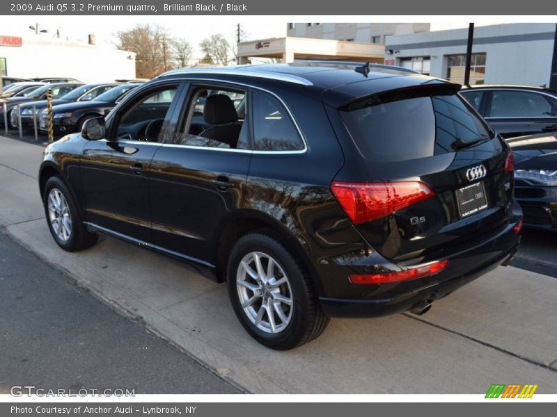 Brilliant Black / Black 2009 Audi Q5 3.2 Premium quattro