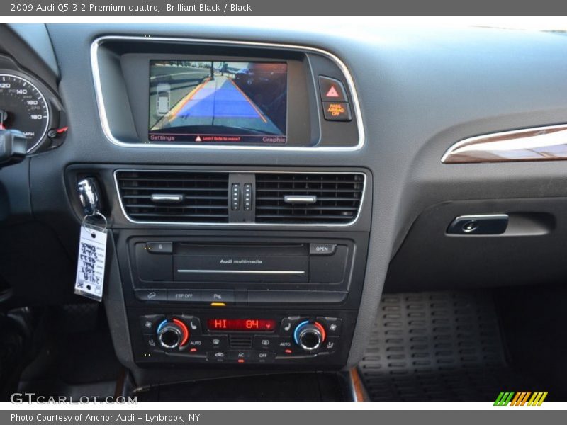 Brilliant Black / Black 2009 Audi Q5 3.2 Premium quattro