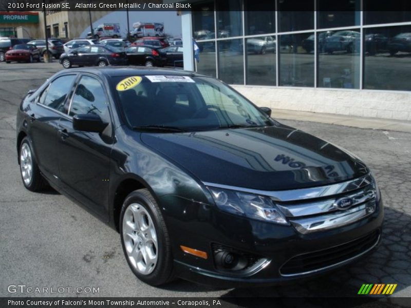 Atlantis Green Metallic / Charcoal Black 2010 Ford Fusion SE