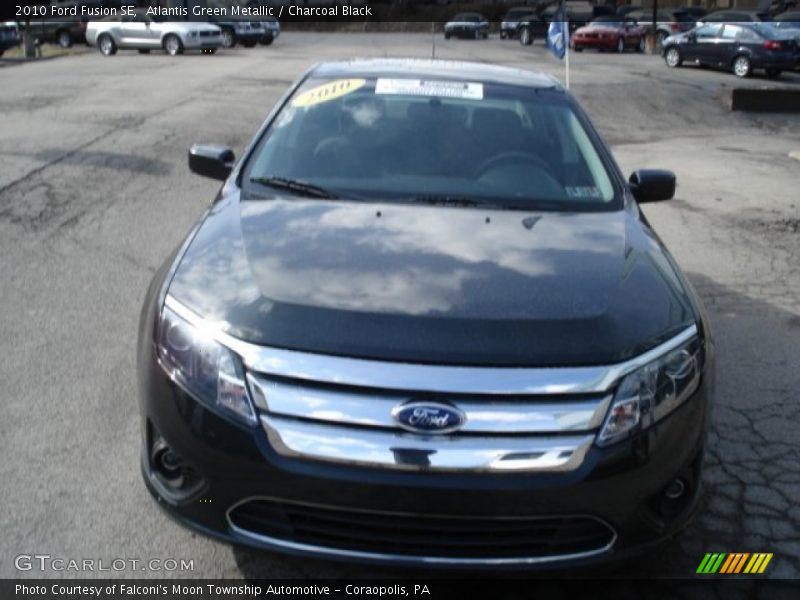 Atlantis Green Metallic / Charcoal Black 2010 Ford Fusion SE
