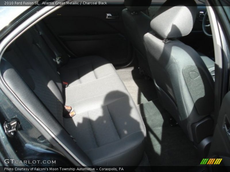 Atlantis Green Metallic / Charcoal Black 2010 Ford Fusion SE