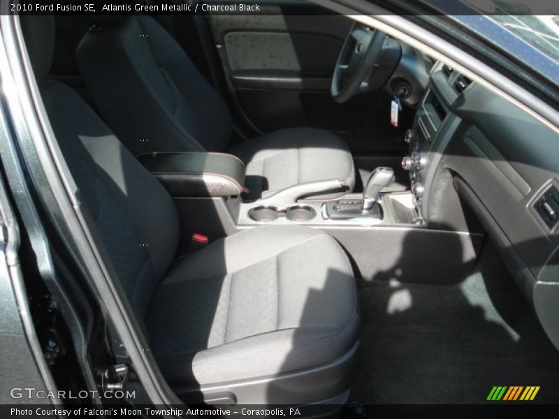 Atlantis Green Metallic / Charcoal Black 2010 Ford Fusion SE