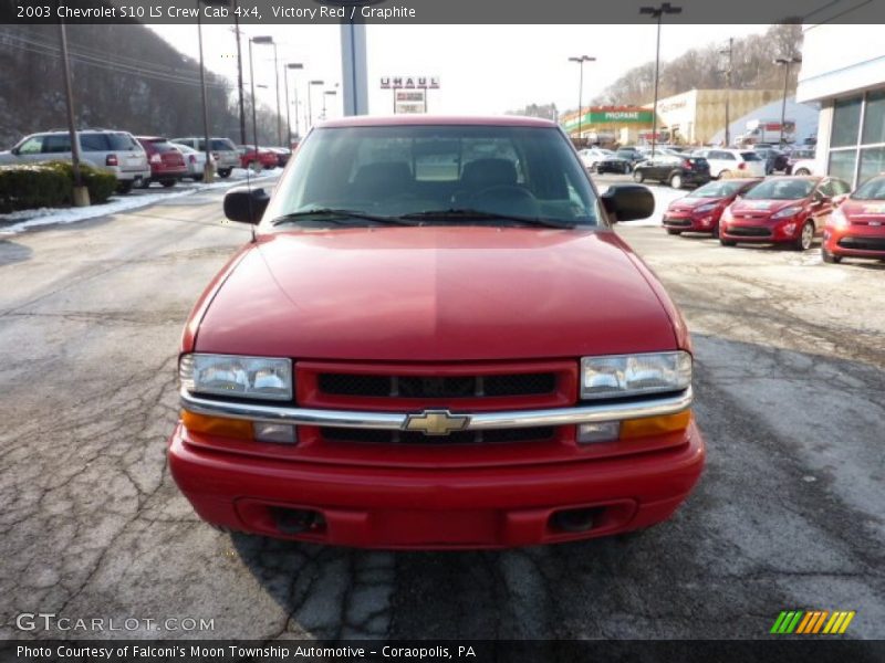Victory Red / Graphite 2003 Chevrolet S10 LS Crew Cab 4x4