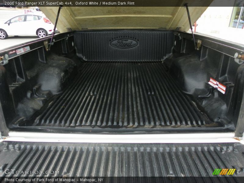 Oxford White / Medium Dark Flint 2006 Ford Ranger XLT SuperCab 4x4