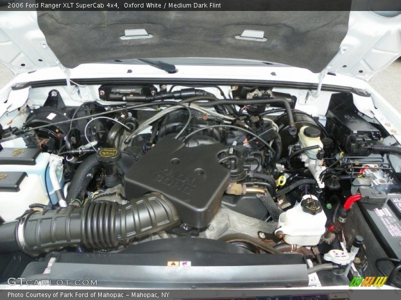 Oxford White / Medium Dark Flint 2006 Ford Ranger XLT SuperCab 4x4