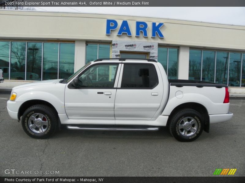Oxford White / Medium Dark Flint 2005 Ford Explorer Sport Trac Adrenalin 4x4