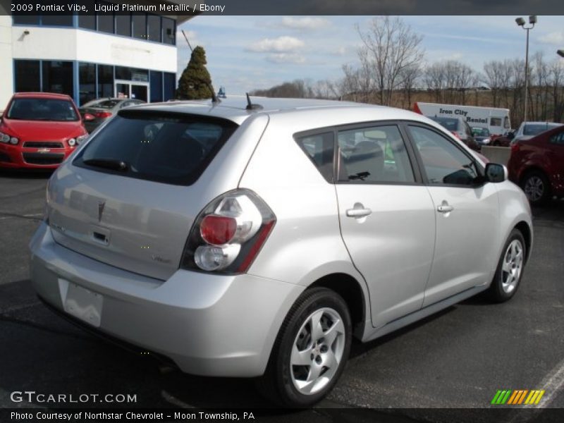 Liquid Platinum Metallic / Ebony 2009 Pontiac Vibe