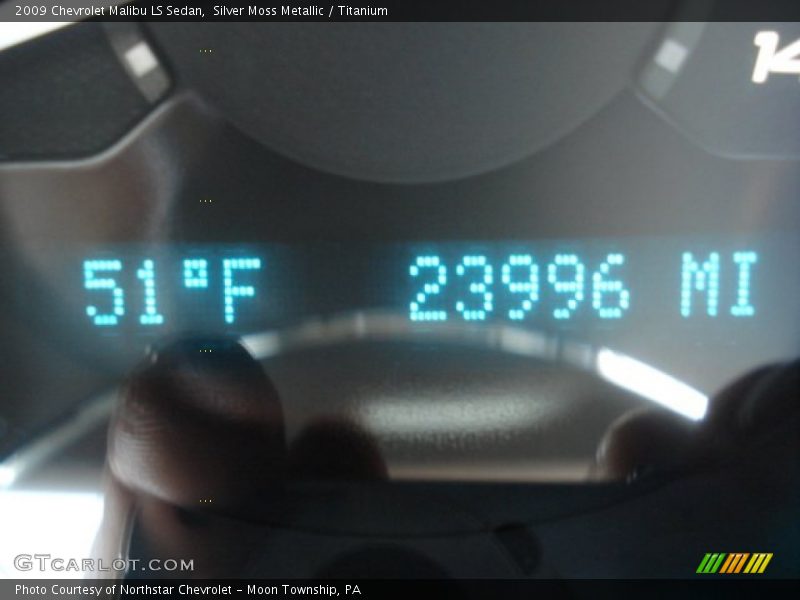 Silver Moss Metallic / Titanium 2009 Chevrolet Malibu LS Sedan