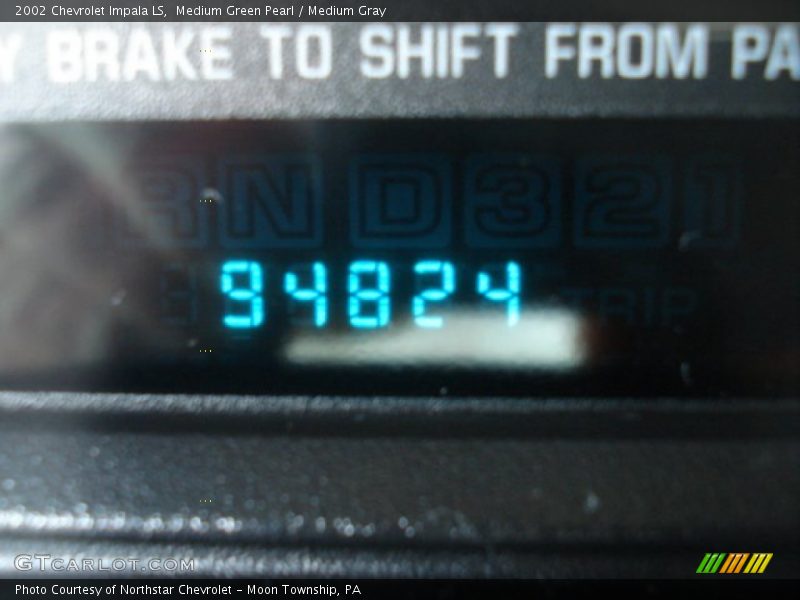 Medium Green Pearl / Medium Gray 2002 Chevrolet Impala LS