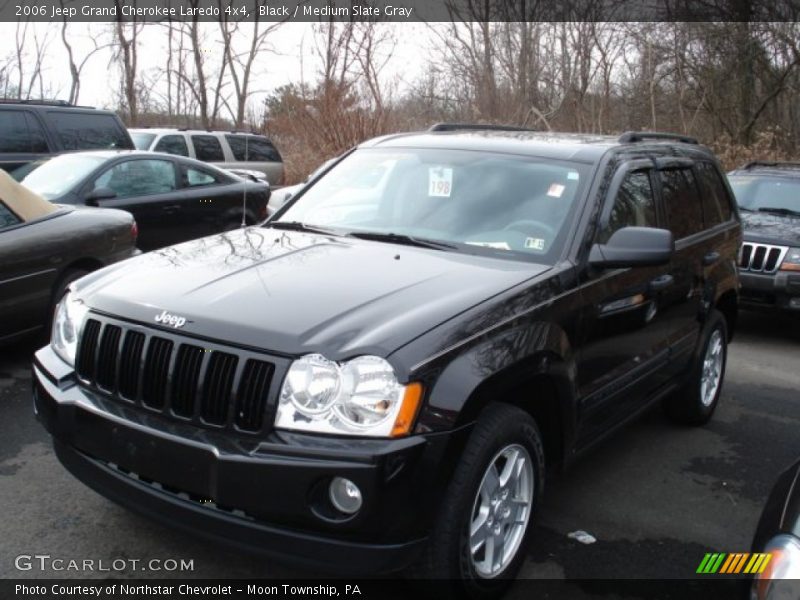 Black / Medium Slate Gray 2006 Jeep Grand Cherokee Laredo 4x4