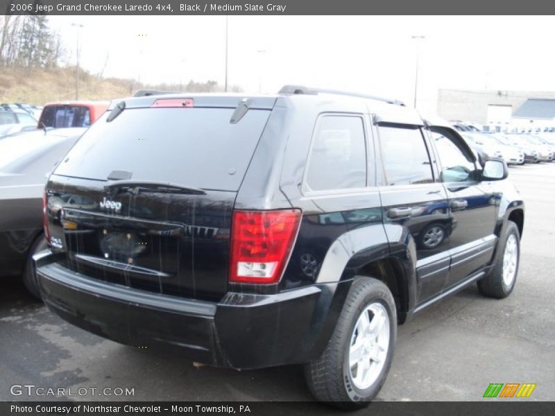 Black / Medium Slate Gray 2006 Jeep Grand Cherokee Laredo 4x4