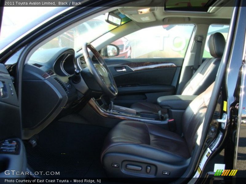 Black / Black 2011 Toyota Avalon Limited