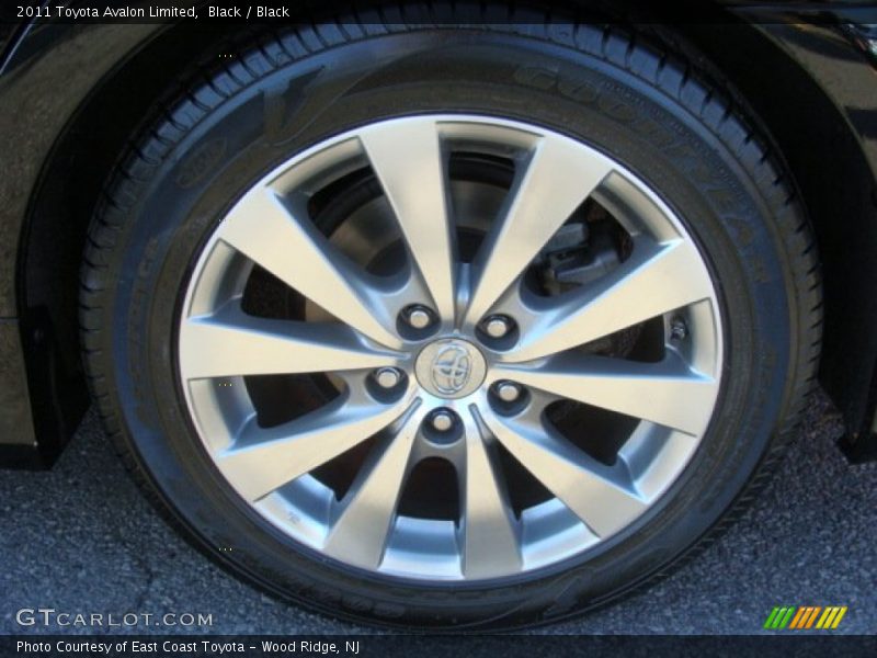 Black / Black 2011 Toyota Avalon Limited