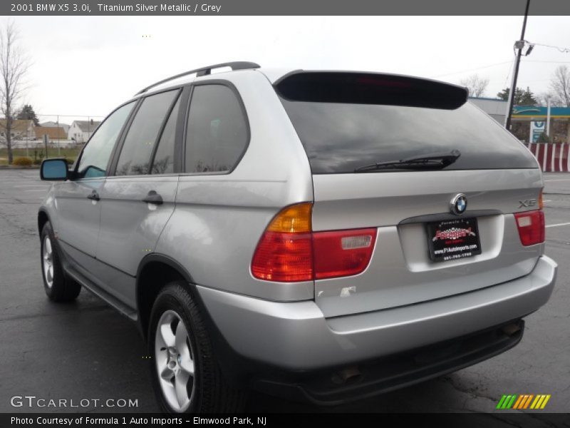 Titanium Silver Metallic / Grey 2001 BMW X5 3.0i