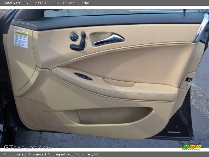 Black / Cashmere Beige 2006 Mercedes-Benz CLS 500