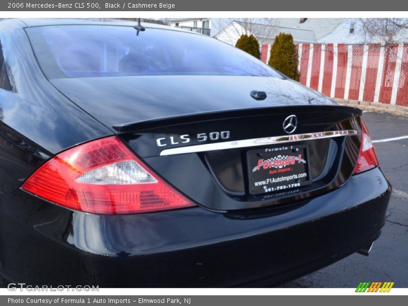 Black / Cashmere Beige 2006 Mercedes-Benz CLS 500