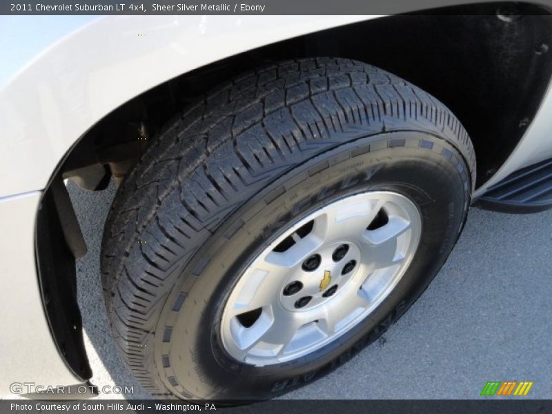 Sheer Silver Metallic / Ebony 2011 Chevrolet Suburban LT 4x4