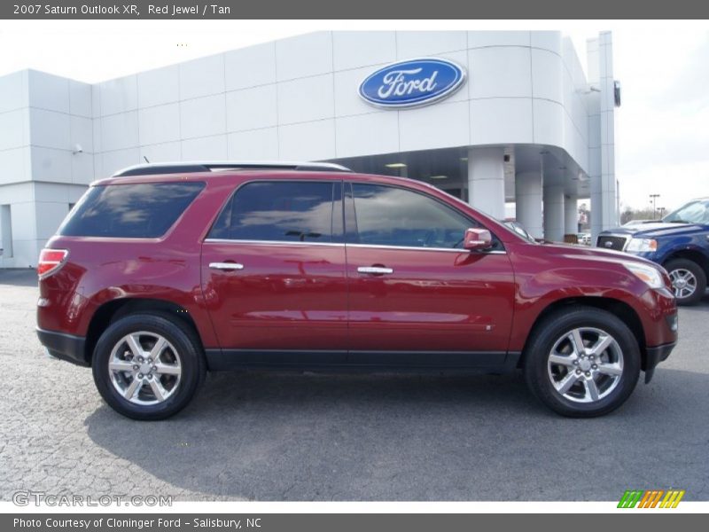 Red Jewel / Tan 2007 Saturn Outlook XR