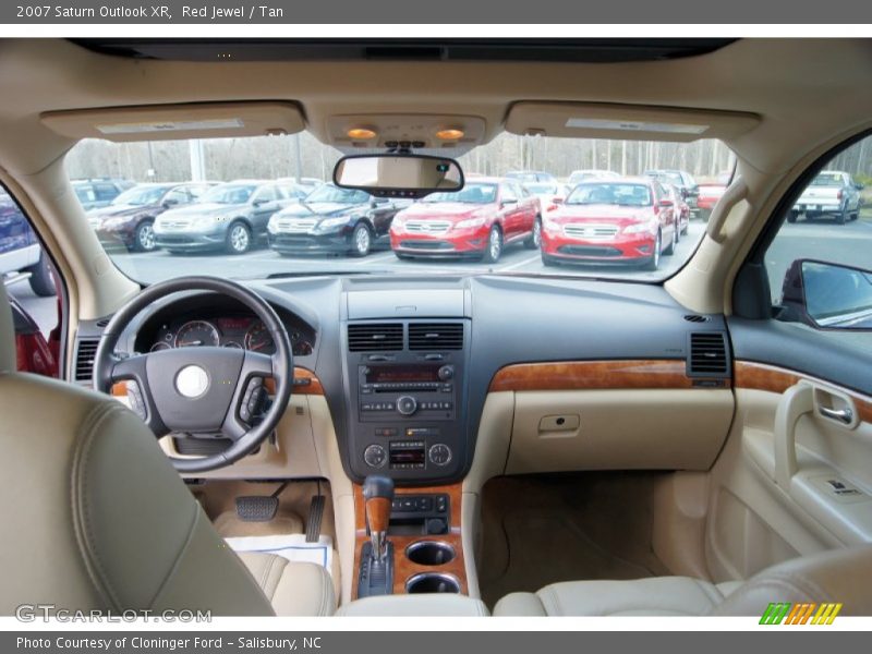 Red Jewel / Tan 2007 Saturn Outlook XR