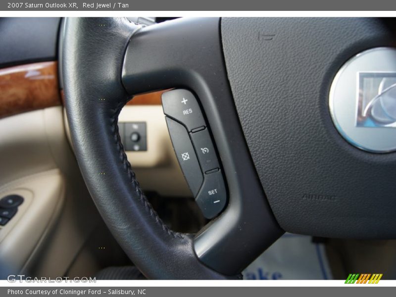 Red Jewel / Tan 2007 Saturn Outlook XR