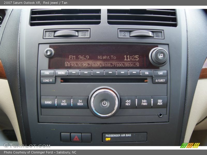 Red Jewel / Tan 2007 Saturn Outlook XR