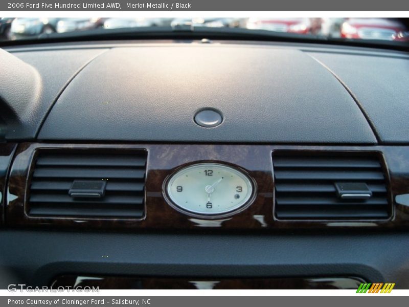 Merlot Metallic / Black 2006 Ford Five Hundred Limited AWD