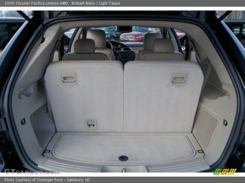 Brilliant Black / Light Taupe 2006 Chrysler Pacifica Limited AWD
