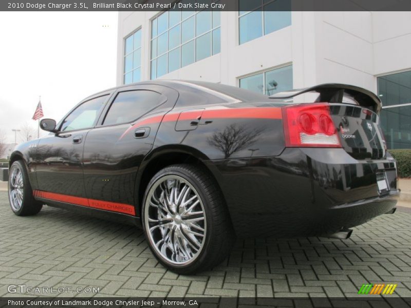 Brilliant Black Crystal Pearl / Dark Slate Gray 2010 Dodge Charger 3.5L