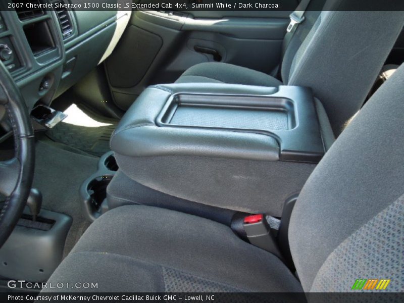 Summit White / Dark Charcoal 2007 Chevrolet Silverado 1500 Classic LS Extended Cab 4x4