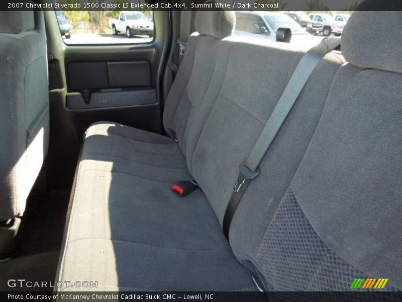 Summit White / Dark Charcoal 2007 Chevrolet Silverado 1500 Classic LS Extended Cab 4x4