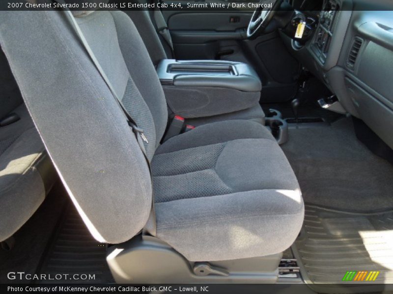 Summit White / Dark Charcoal 2007 Chevrolet Silverado 1500 Classic LS Extended Cab 4x4